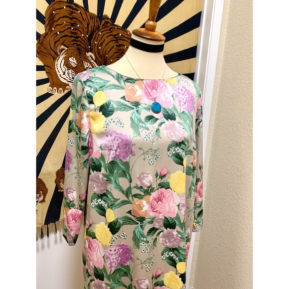 🌈 Beautiful modern vintage dress - Picture 3 of 8